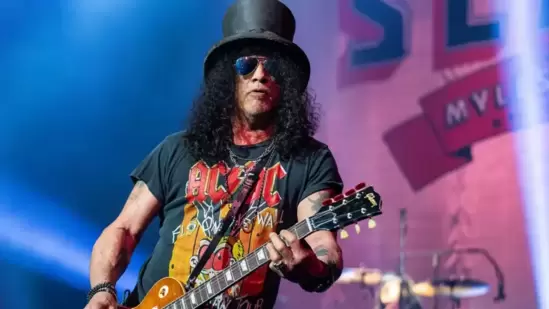 Slash is mourning the loss of his step-daughter 