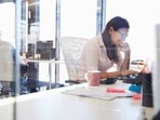 Working women(Shutterstock) Working women(Shutterstock)