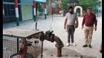 Health and MC officials in the diarrhoea-affected areas in the Anaj Mandi area of Patiala district on Tuesday. (HT photo) Health and MC officials in the diarrhoea-affected areas in the Anaj Mandi area of Patiala district on Tuesday. (HT photo)