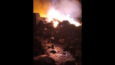 A major fire broke out at a scrap yard in the Payal area of Khanna on Tuesday early morning hours. The fire started around 1:30am, causing panic in the vicinity. Initially, a fire tender from Doraha was called to the scene. (HT File)
