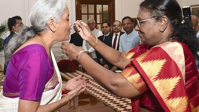 Union Minister of Finance and Corporate Affairs Nirmala Sitharaman called on President Droupadi Murmu at Rashtrapati Bhavan before presenting the Union Budget, in New Delhi. (PTI Photo) (PTI) Union Minister of Finance and Corporate Affairs Nirmala Sitharaman called on President Droupadi Murmu at Rashtrapati Bhavan before presenting the Union Budget, in New Delhi. (PTI Photo) (PTI)