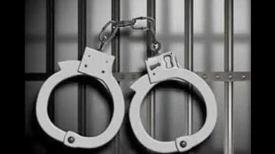 The victim’s body was dumped in the bushes near Siswan dam. (HT Photo) The victim’s body was dumped in the bushes near Siswan dam. (HT Photo)