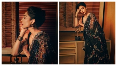 Sobhita Dhulipala looked stunning in a shimmery black saree by Rimple and Harpreet. She won the Streaming Academy Award for her role in Made in Heaven. Sobhita Dhulipala looked stunning in a shimmery black saree by Rimple and Harpreet. She won the Streaming Academy Award for her role in Made in Heaven.