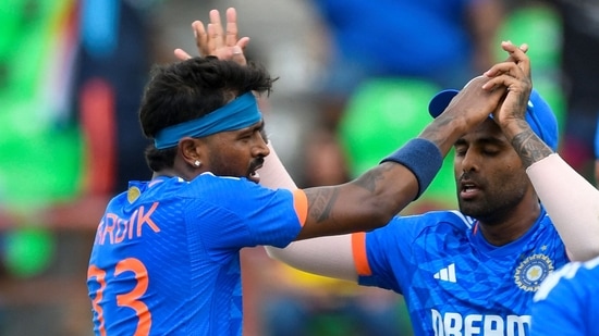 Hardik Pandya puts full stop on all rumours with big brother gesture in first meeting with captain Suryakumar Yadav