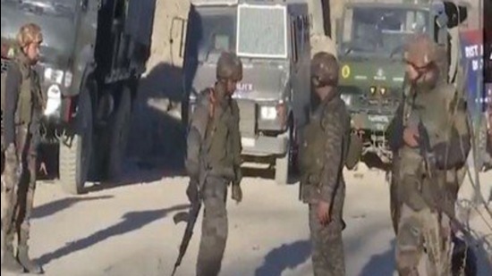 The bid was foiled a day after terrorists attacked an army picket in Rajouri. (ANI/Representative)