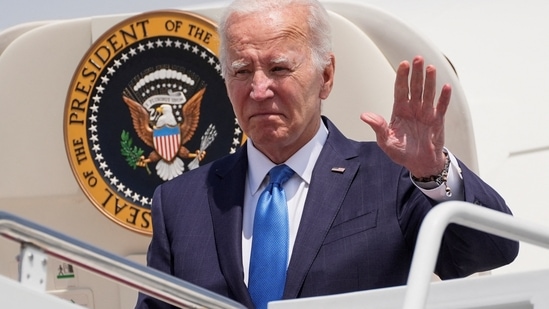U.S. President Joe Biden disembarks Air Force One at Joint Base Andrews in Maryland, U.S., July 23, 2024. REUTERS/Ken Cedeno(REUTERS)
