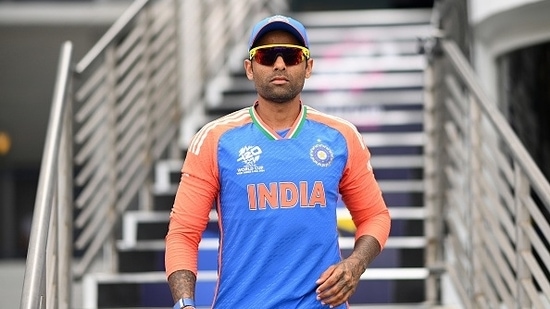 https://www.mobilemasala.com/sports/Suryakumar-Yadav-wont-be-seen-at-Champions-Trophy-for-India-after-Agarkar-Gambhir-pull-the-plug-on-SKYs-ODI-career-i283367