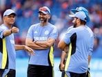 India's head coach Rahul Dravid, bowling coach Paras Mhambrey and captain Rohit Sharma in conversation(Surjeet Yadav) India's head coach Rahul Dravid, bowling coach Paras Mhambrey and captain Rohit Sharma in conversation(Surjeet Yadav)