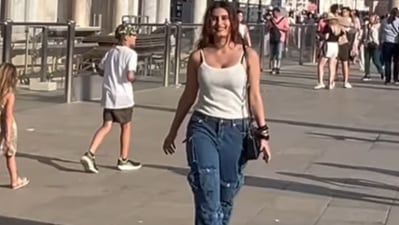 Raveena Tandon shared a video of her daughter Rasha smiling and walking on the streets. Raveena Tandon shared a video of her daughter Rasha smiling and walking on the streets. 