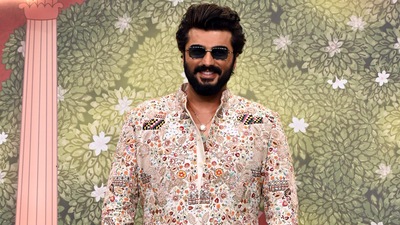 Arjun Kapoor attended the wedding events of Anant Ambani and Radhika Merchant in Mumbai. Arjun Kapoor attended the wedding events of Anant Ambani and Radhika Merchant in Mumbai.