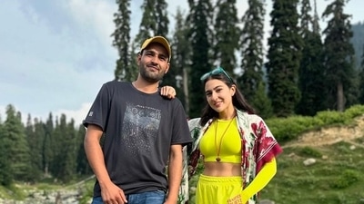 Sara was all praise for the tour guide who helped her helped her enjoy her stay in Kashmir. 