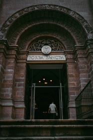 Step into Filipino history within the walls of Intramuros. (Unsplash) Step into Filipino history within the walls of Intramuros. (Unsplash)