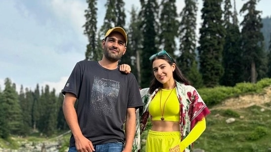 Sara was all praise for the tour guide who helped her helped her enjoy her stay in Kashmir.