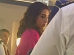 Internet is not falling for Sara Ali Khan fighting with an airline crew in a new video it seems. Internet is not falling for Sara Ali Khan fighting with an airline crew in a new video it seems.