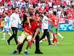 The crowd was told to leave the stadium, but players remained at the venue and returned to the pitch for a final three minutes of added time in front of empty stands.