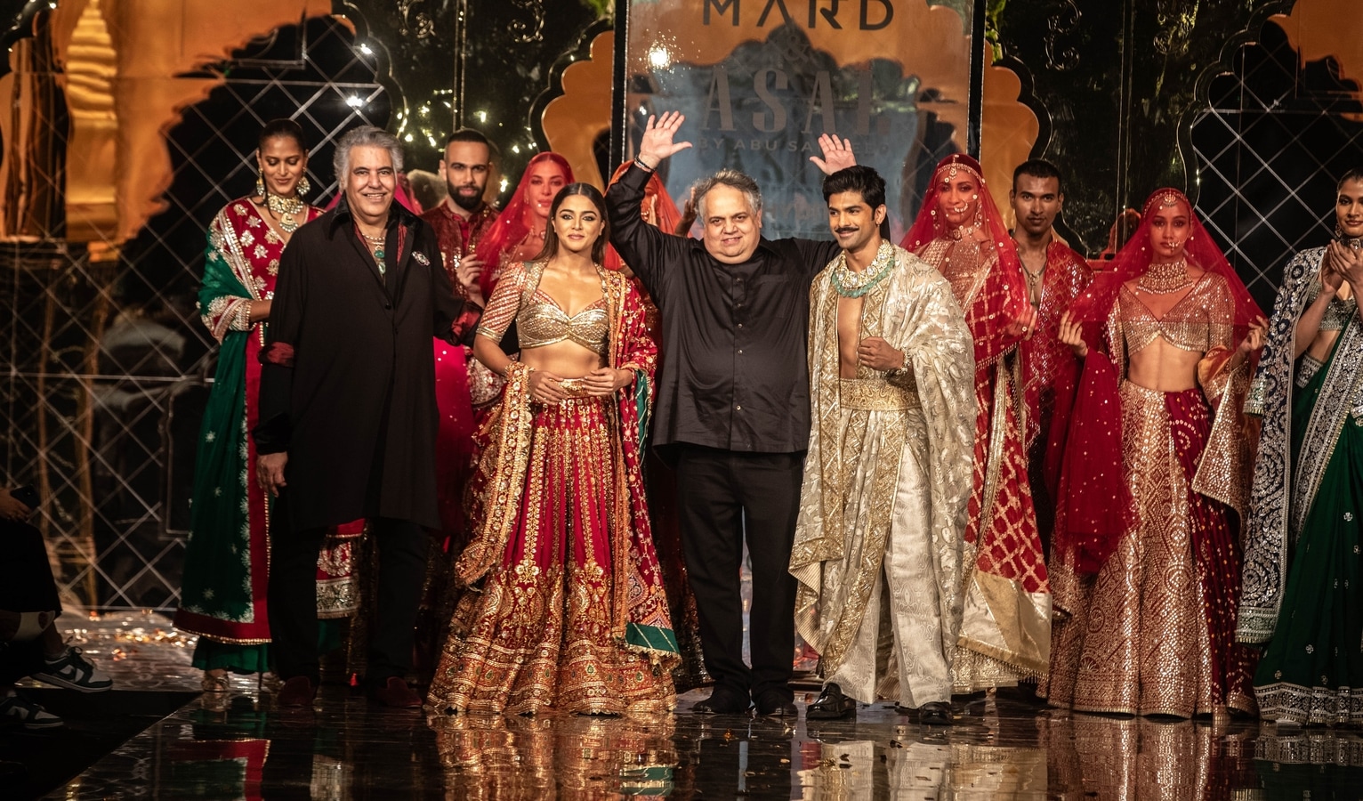 Hyundai India Couture Week 2024: Abu Jani Sandeep Khosla's grand ramp return