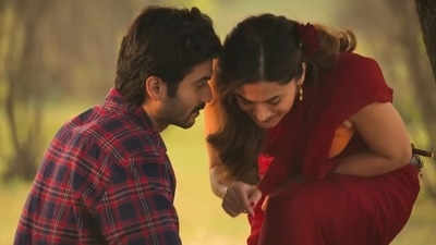 Taapsee Pannu and Sunny Kaushal in a still from Phir Aayi Haseen Dilruba. Taapsee Pannu and Sunny Kaushal in a still from Phir Aayi Haseen Dilruba.