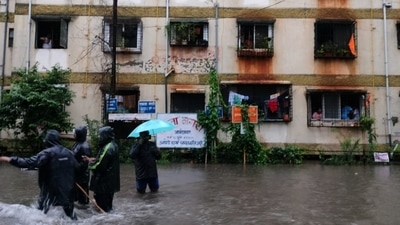 A housing society along the banks of Mutha River. HT Photo A housing society along the banks of Mutha River. HT Photo