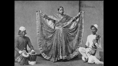 Tawaifs or courtesans upended gender norms. (Wikimedia Commons/Frederic Courtland Penfield: East of Suez. Ceylon, India, China and Japan. New York: The Century Co. 1907.) Tawaifs or courtesans upended gender norms. (Wikimedia Commons/Frederic Courtland Penfield: East of Suez. Ceylon, India, China and Japan. New York: The Century Co. 1907.)