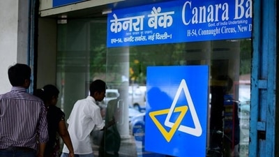Interest income grew to  ₹28,701 crore during the period under review, from  ₹25,004 crore in the corresponding quarter a year ago.