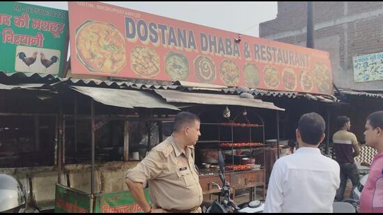The Food Safety and Drugs Administration (FSDA) is keeping a close tab on the quality of food being served to kanwariyas at the camps set up on the designated kanwar yatra routes under the ambit of Gautam Budh Nagar. (Sakib Ali/HT Photo)