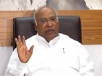 Congress president Mallikarjun Kharge during a press conference in New Delhi on July 23.(PTI) Congress president Mallikarjun Kharge during a press conference in New Delhi on July 23.(PTI)