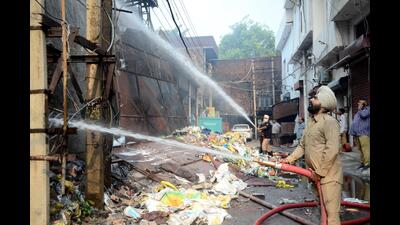 A major fire broke out on Friday morning in a scrap godown on Gill Road. (HT File)