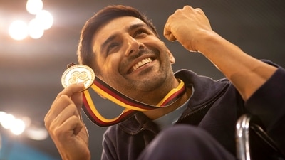 Kartik Aaryan in a still from the sports drama Chandu Champion. Kartik Aaryan in a still from the sports drama Chandu Champion.