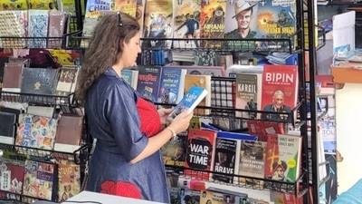 Books and comics depicting the Indian Armed Forces or the Kargil War are in demand at book stores in Lucknow (Photo: HT) Books and comics depicting the Indian Armed Forces or the Kargil War are in demand at book stores in Lucknow (Photo: HT)