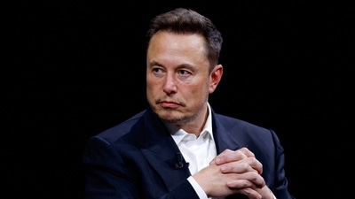 Elon Musk, Chief Executive Officer of SpaceX and Tesla and owner of X, formerly known as Twitter,  attends the Viva Technology conference dedicated to innovation and startups at the Porte de Versailles exhibition centre in Paris, France, June 16, 2023. REUTERS/Gonzalo Fuentes/File Photo (REUTERS)