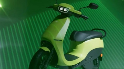Ola's founder Bhavish Aggarwal laid out plans in 2022 to launch an electric sports car with an all-glass roof in two years that could reach 100 km per hour within four seconds. Ola's founder Bhavish Aggarwal laid out plans in 2022 to launch an electric sports car with an all-glass roof in two years that could reach 100 km per hour within four seconds.