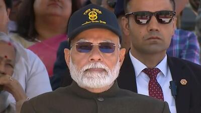 Prime Minister Narendra Modi at the Kargil War Memorial in Dras. (PTI) Prime Minister Narendra Modi at the Kargil War Memorial in Dras. (PTI)