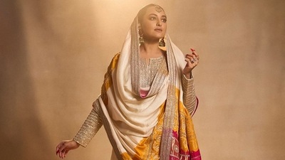 Sonakshi Sinha's bachelorette was aptly called 'Sonamandi'. Sonakshi Sinha's bachelorette was aptly called 'Sonamandi'.