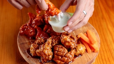 Ohio Supreme Court ruled that chicken wings advertised as 'boneless' can contain bones (Representational Image) Ohio Supreme Court ruled that chicken wings advertised as 'boneless' can contain bones (Representational Image)