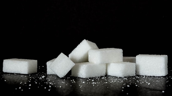 What happens when you stop eating sugar for 14 days? From improved digestion to better sleep, check out amazing benefits