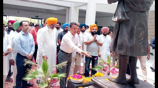 Punjab cabinet minister Aman Arora and others during a launch of a programme at the Baba Farid University of Health Sciences in Faridkot on Friday.