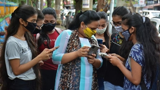 परीक्षा में शामिल होने वाले अभ्यर्थी आवेदन संख्या और जन्म तिथि का उपयोग करके इसे exams.nta.ac.in/NEET पर देख सकते हैं। (HT फाइल फोटो)