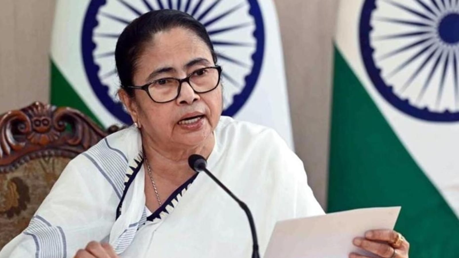 Morning briefing: Bengal CM reacts to MEA statement over Bangladesh; details about Rahul Gandhi's new address, and more