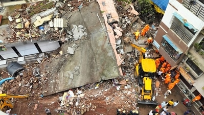 Site of the building collapse in Belapur. HT Photo (Bachchan Kumar) Site of the building collapse in Belapur. HT Photo (Bachchan Kumar)