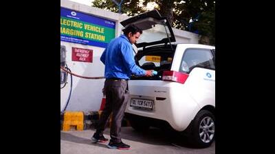 The Haryana Electricity Regulatory Commission (HERC) has come up with new regulations for setting up of charging infrastructure for electric vehicles (EVs) in the state. (HT File)
