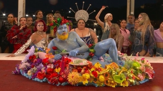 French singer Philippe Katerine during the Paris Olympics opening ceremony(X/@Scipionista)