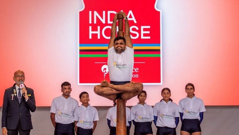 Rise and shine: How visually impaired athletesr rare performing rmallakhamb ron the global stage