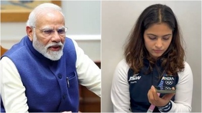 PM Modi talks to Manu Bhaker (X/Files) PM Modi talks to Manu Bhaker (X/Files)