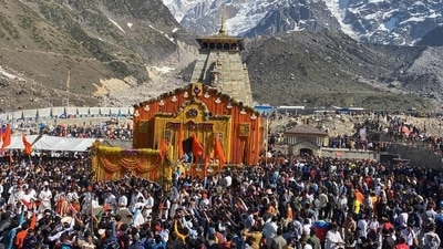Swami Avimukteshwaranand, Shankaracharya of the Jyotish Peeth, claimed that 228 kg of gold was missing from Kedarnath, alleging a gold scam. (HT Photo) Swami Avimukteshwaranand, Shankaracharya of the Jyotish Peeth, claimed that 228 kg of gold was missing from Kedarnath, alleging a gold scam. (HT Photo)