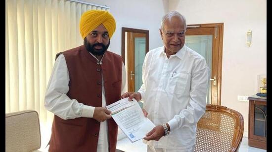 With President Droupadi Murmu accepting his resignation on Saturday night, curtains have come down on Banwarilal Purohit’s eventful tenure as the governor of Punjab.