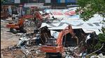 On May 13, the oversized hoarding collapsed on an adjoining petrol pump, killing 17 persons and injuring over 70. Following an uproar, the government announced the judicial probe on June 10. However, there was immense delay in deciding the terms of reference or the scope of the inquiry by the committee. (Raju Shinde/HT Photo)