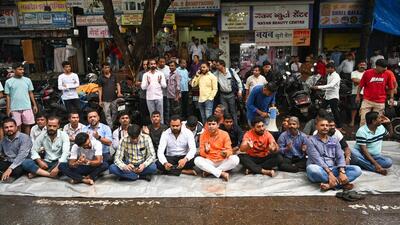 Mumbai, India - July 29, 2024: Vishva Hindu Parishad (VHP) workers protesting outside Dharavi police station after a 26-year-old man was murdered by local gang members in front of police in the Dharavi area of Mumbai on Sunday night. The Mumbai Police arrested two persons. July 29, 2024. (Photo by Raju Shinde/ Hindustan Times) (Hindustan Times) Mumbai, India - July 29, 2024: Vishva Hindu Parishad (VHP) workers protesting outside Dharavi police station after a 26-year-old man was murdered by local gang members in front of police in the Dharavi area of Mumbai on Sunday night. The Mumbai Police arrested two persons. July 29, 2024. (Photo by Raju Shinde/ Hindustan Times) (Hindustan Times)