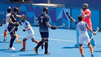 India were the more dominant side in the match as they won 10 penalty corners and constantly put pressure on the Argentine defensive line. (REUTERS)