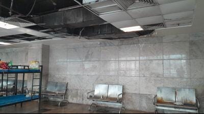 Since 2021, the building is in dire need of repairs. At present, over 100 doctors and more than 70 nursing staff are deployed at the hospital. (HT Photo) Since 2021, the building is in dire need of repairs. At present, over 100 doctors and more than 70 nursing staff are deployed at the hospital. (HT Photo)
