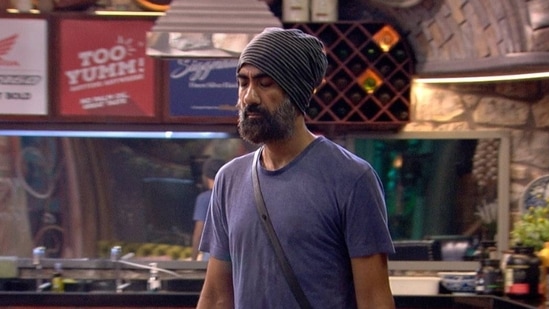 https://www.mobilemasala.com/film-gossip/Bigg-Boss-OTT-3-Ranvir-Shorey-says-he-is-not-in-the-show-to-revive-his-career-wants-the-cash-prize-for-this-reason-i285197